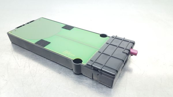 Amplificador de antena AUDI A3 Limousine (8VS, 8VM)