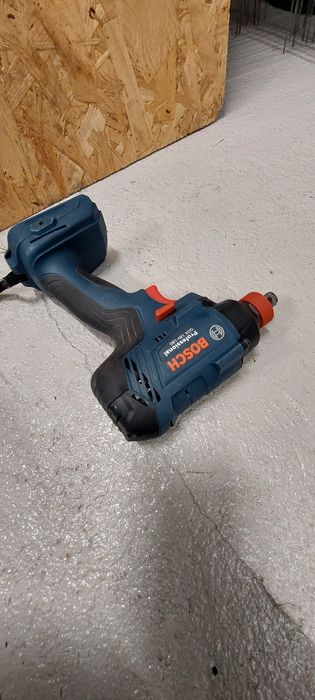 Klucz udarowy, zakretarka Bosch GDX 18V 180 Body, stan bdb