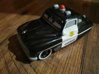 Samochód mattel z zygzak mcqueen policjant szeryf