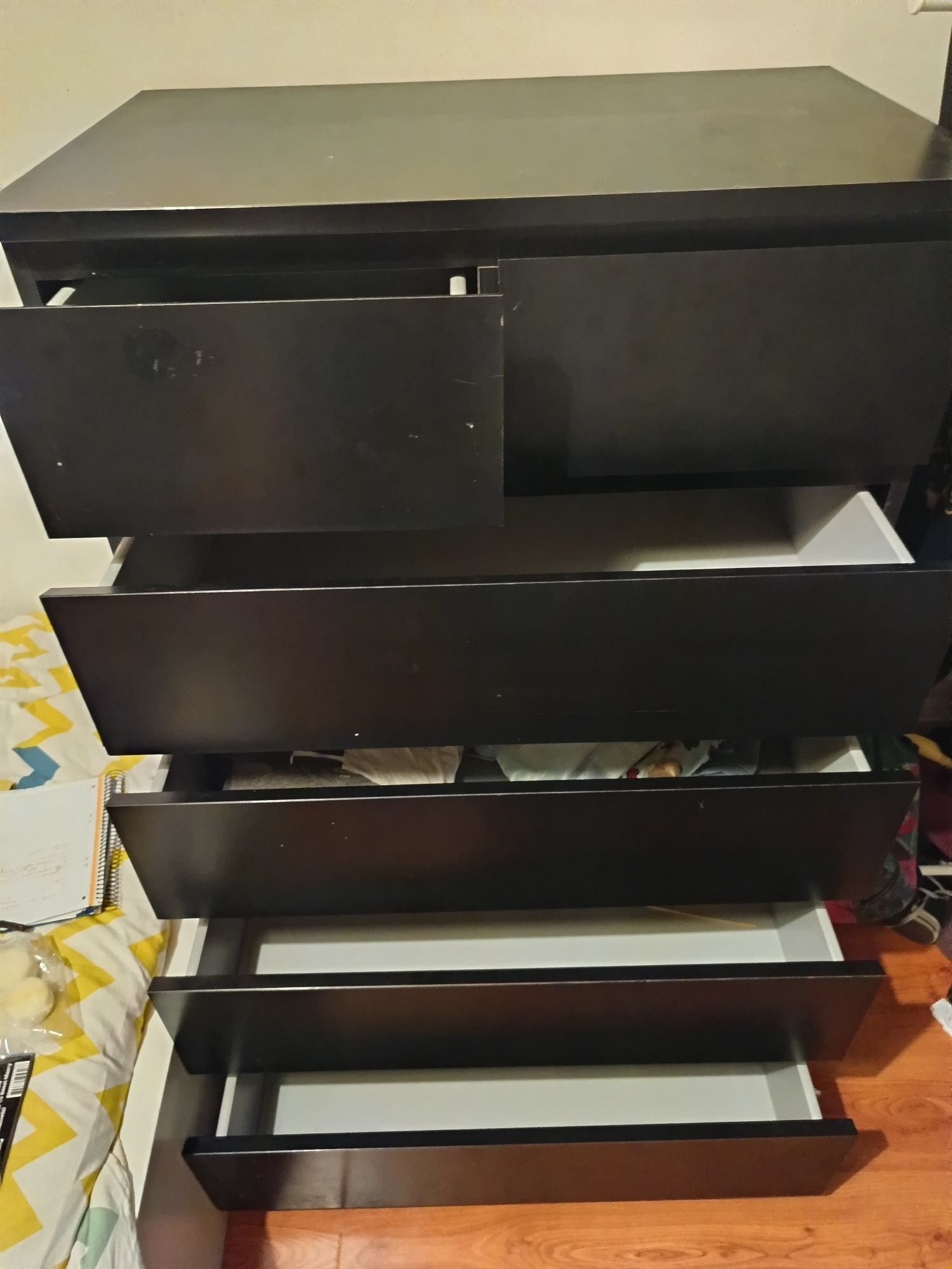 Cómoda  /camiseiro ikea  6 gavetas