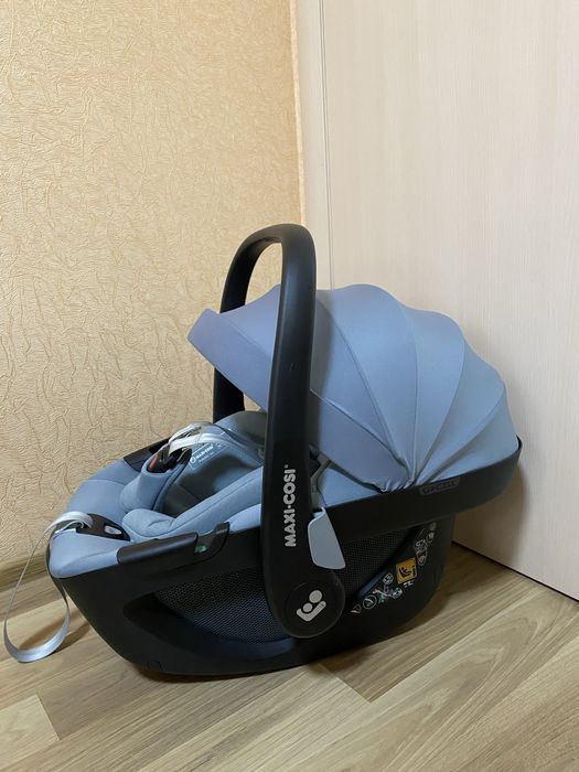 Автокрісло Maxi-Cosi Pebble 360 з народження до року