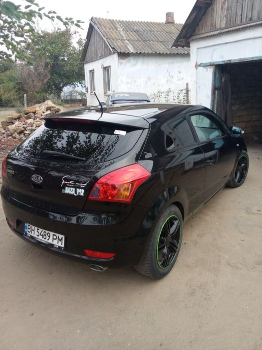 Продам kia ceed 2010 г