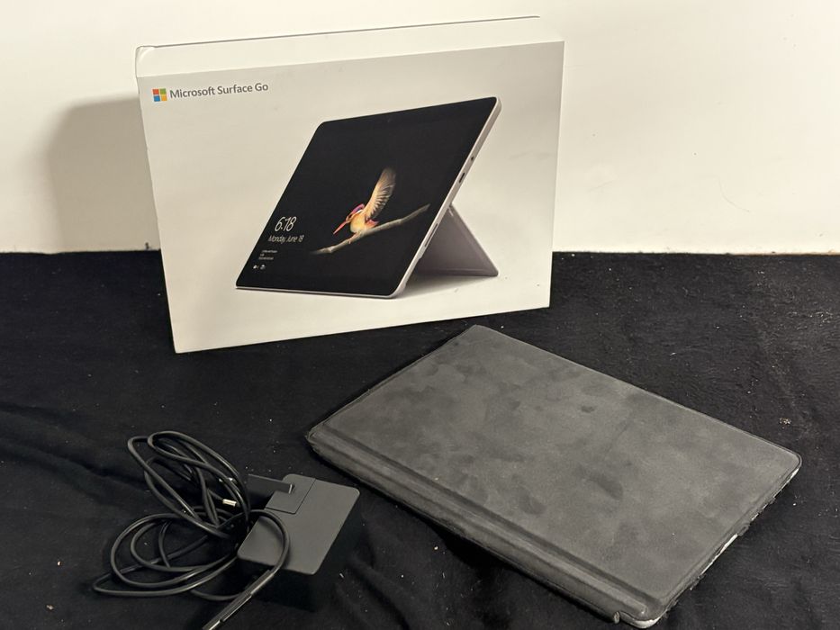 Microsoft Surface Go