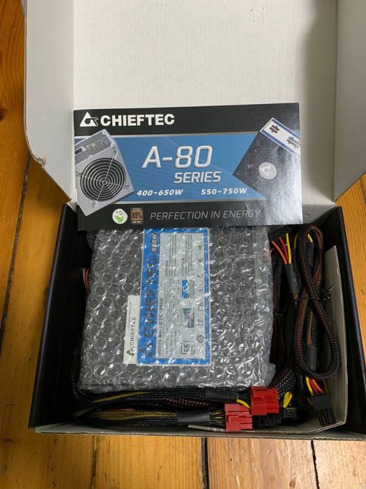 Блок живлення CHIEFTEC 550W CTG-550C блок питания