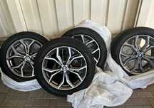 Oryginalne koła zimowe 19 BMW X3 G01 opony zimowe Pirelli 245/50 R19