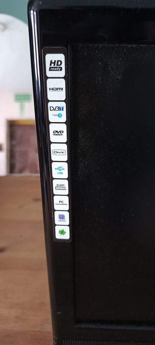 Telewizor Akai 19 cali z dvd