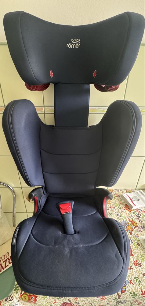 Fotelik Britax Römer 15-36 kg Kidfix III M