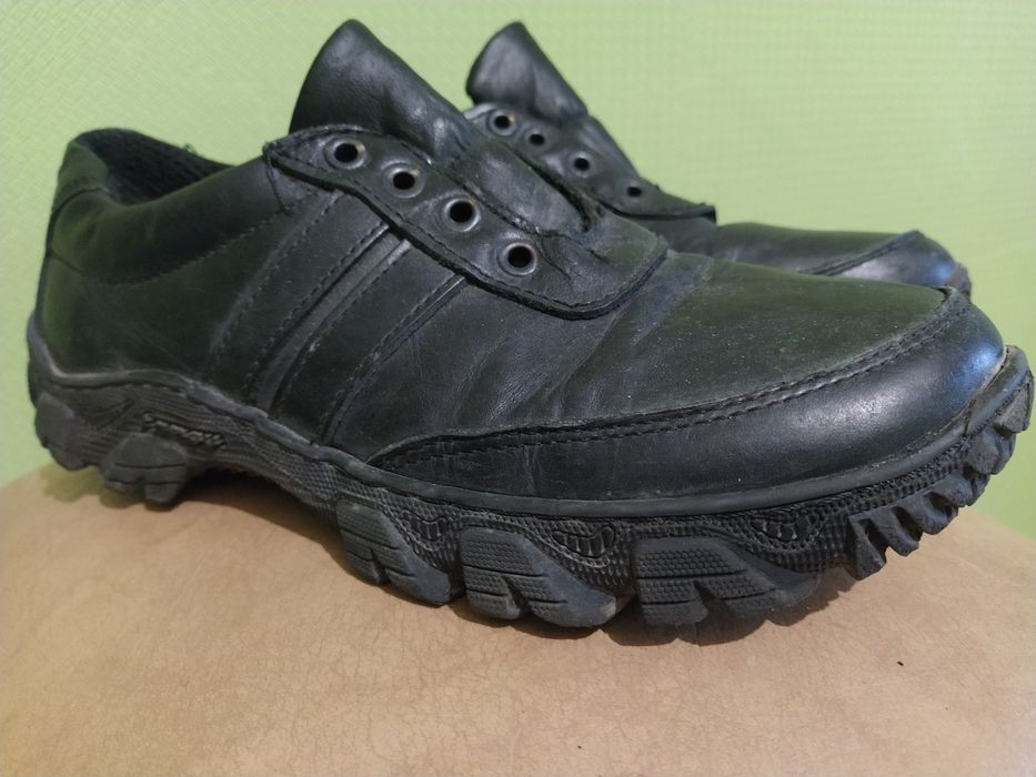 Кросовки ботинки 38 р.(25 см)