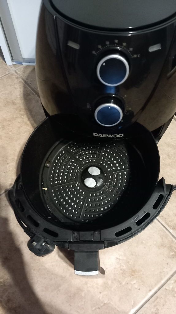 Air fryer Daewoo