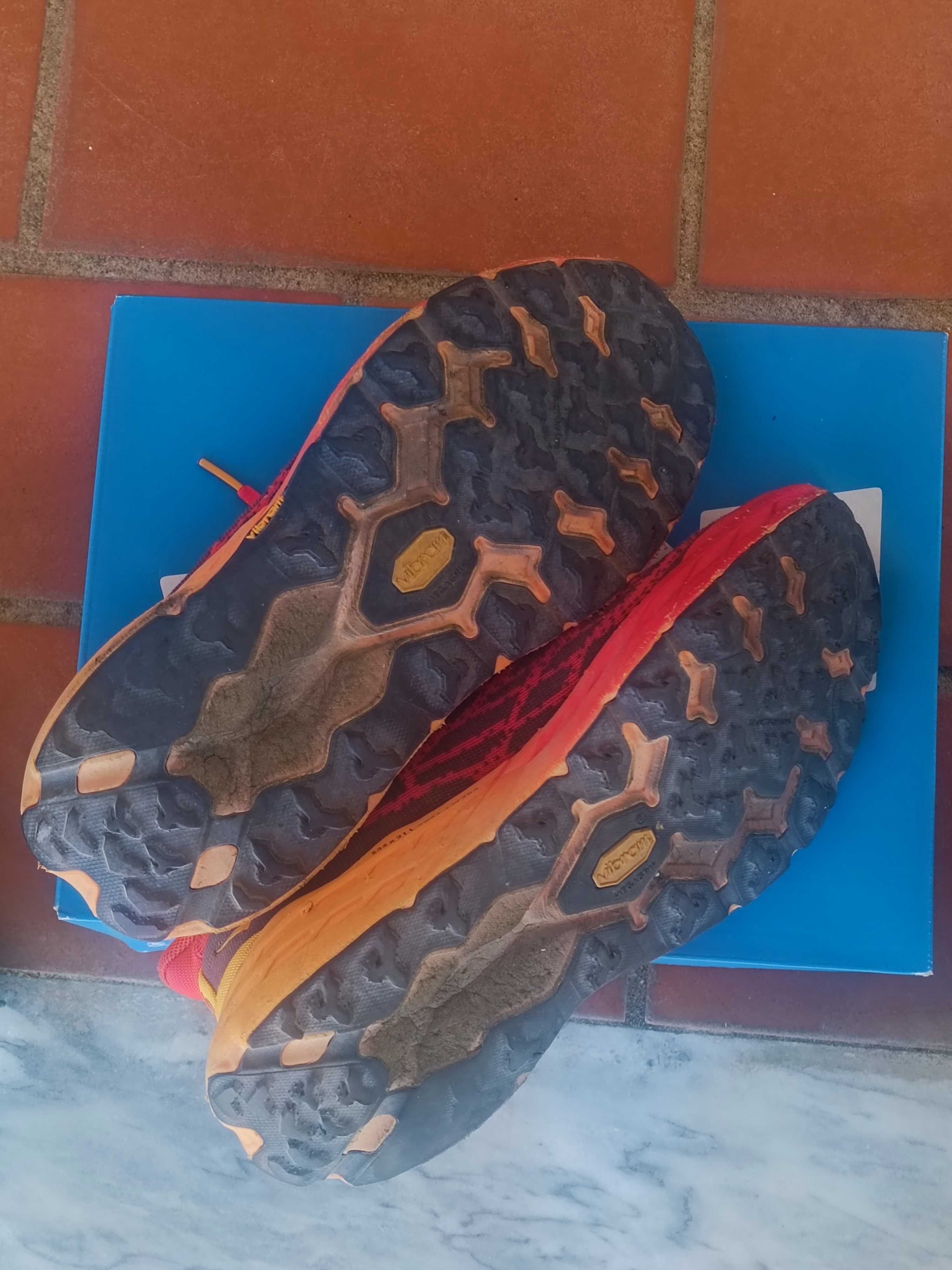 Hoka Speedgoat 5