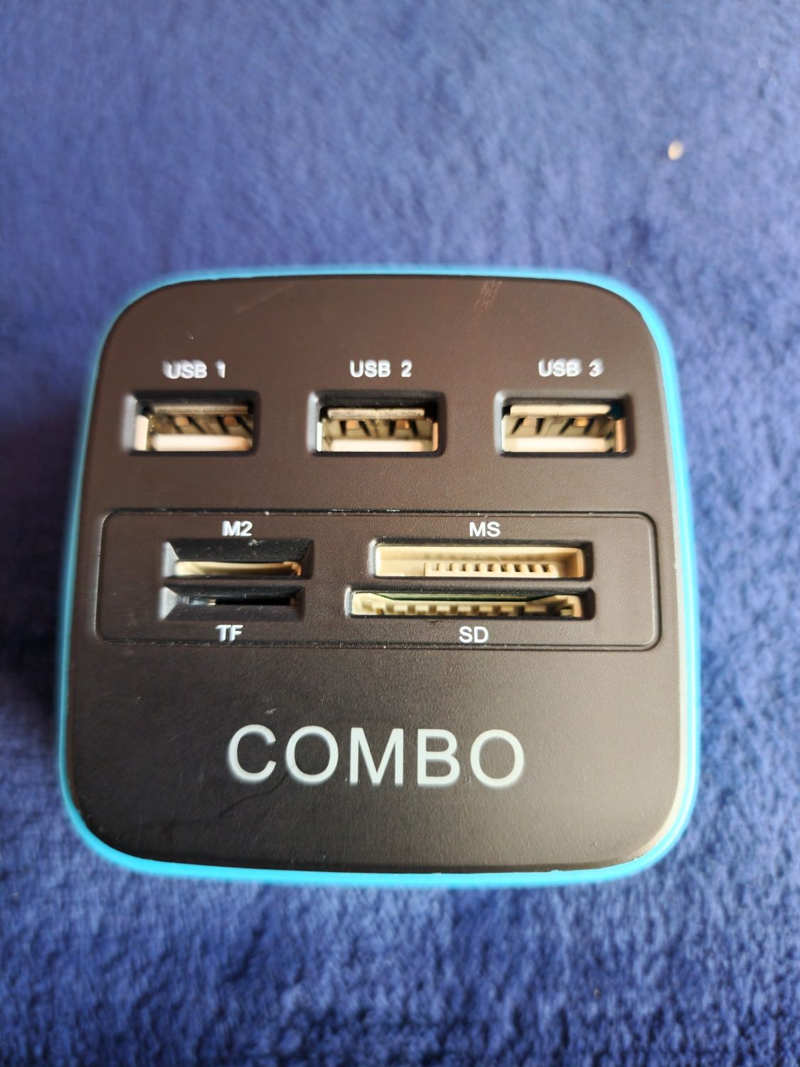 Combo usb ×3 karty : m2 Ms Tf SD