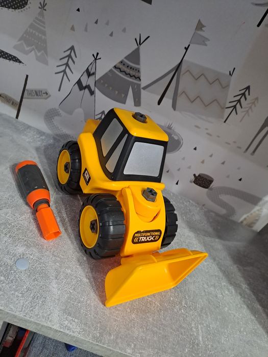 Трактор розбірний, конструктор