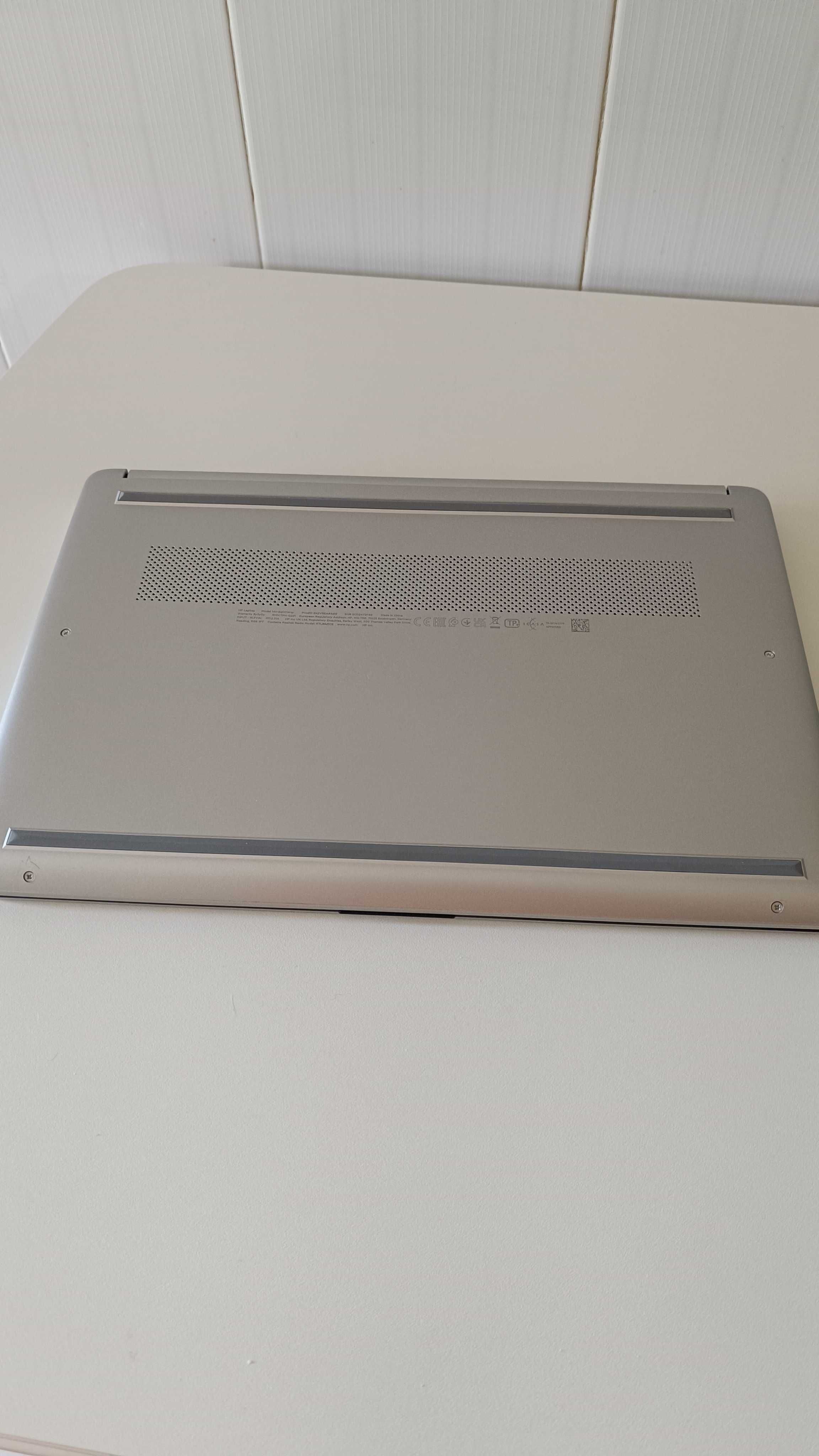 Portátil HP para trabalhos simples