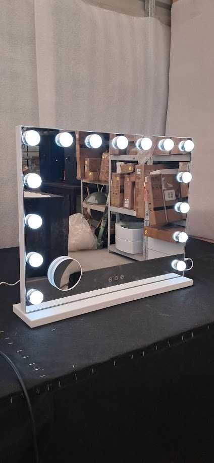 Lustro z oświetleniem LED 15 żarówek 3 tryby + lusterko kosm