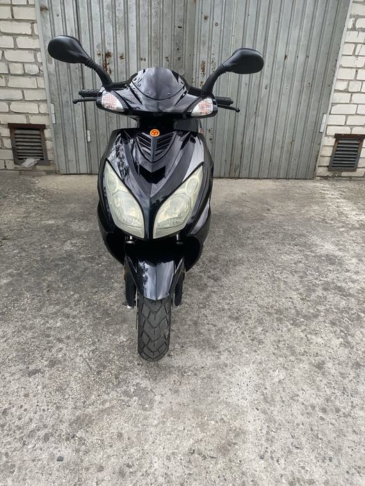 Мопед Скутер Yiben 50Q