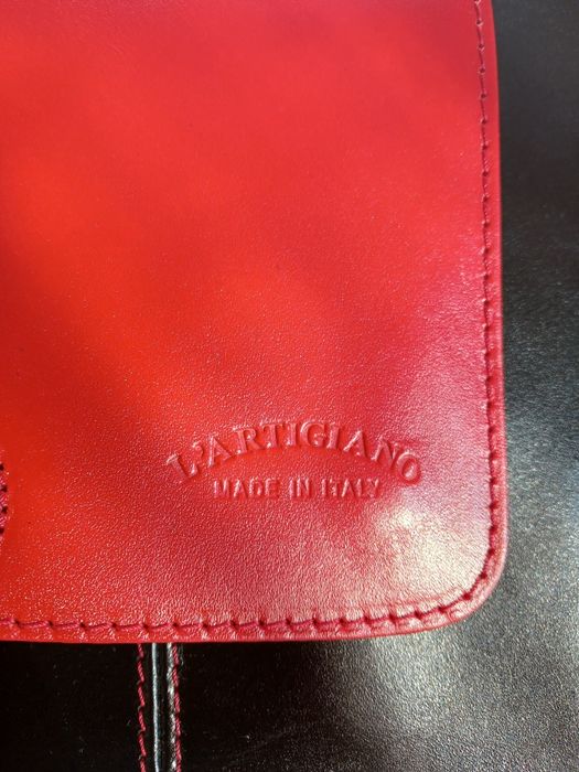 Шкіряна невелика сумочка