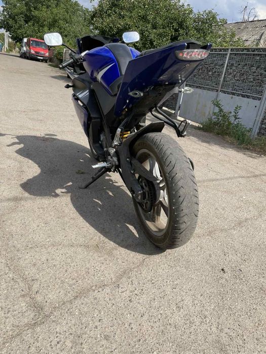 Продам ямаху yzf 125