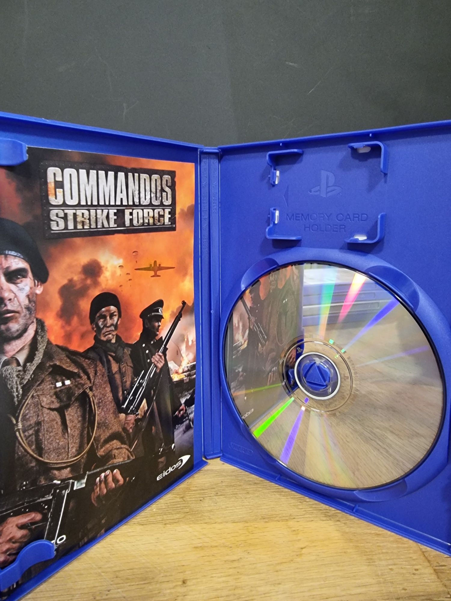 Commandos strike force ps2