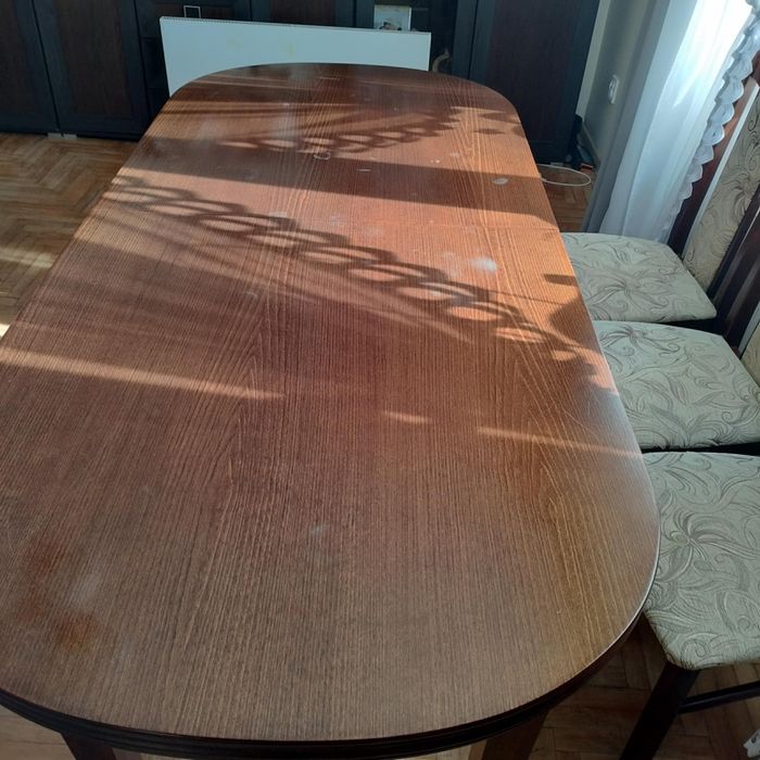 Duży stół sprzedam