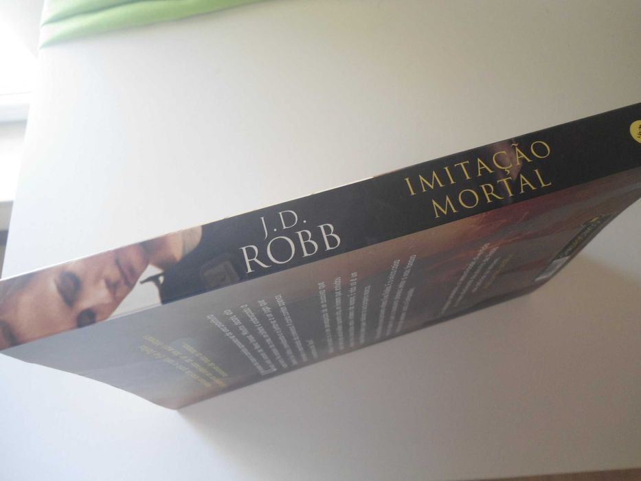 Imitação Mortal por J D Robb