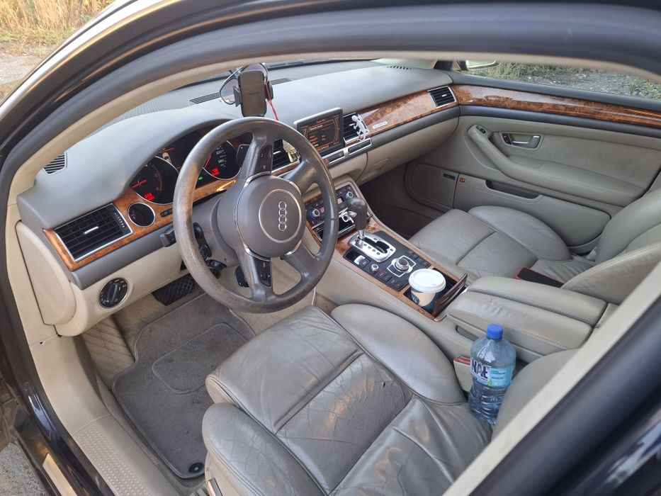 Audi a8 d3 Quattro/3.0tdi/233km/20cali/łopatkiF1/full/zamiana