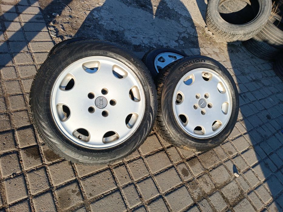 Диски ауді r16 5/112 з зимовою резиною 200$