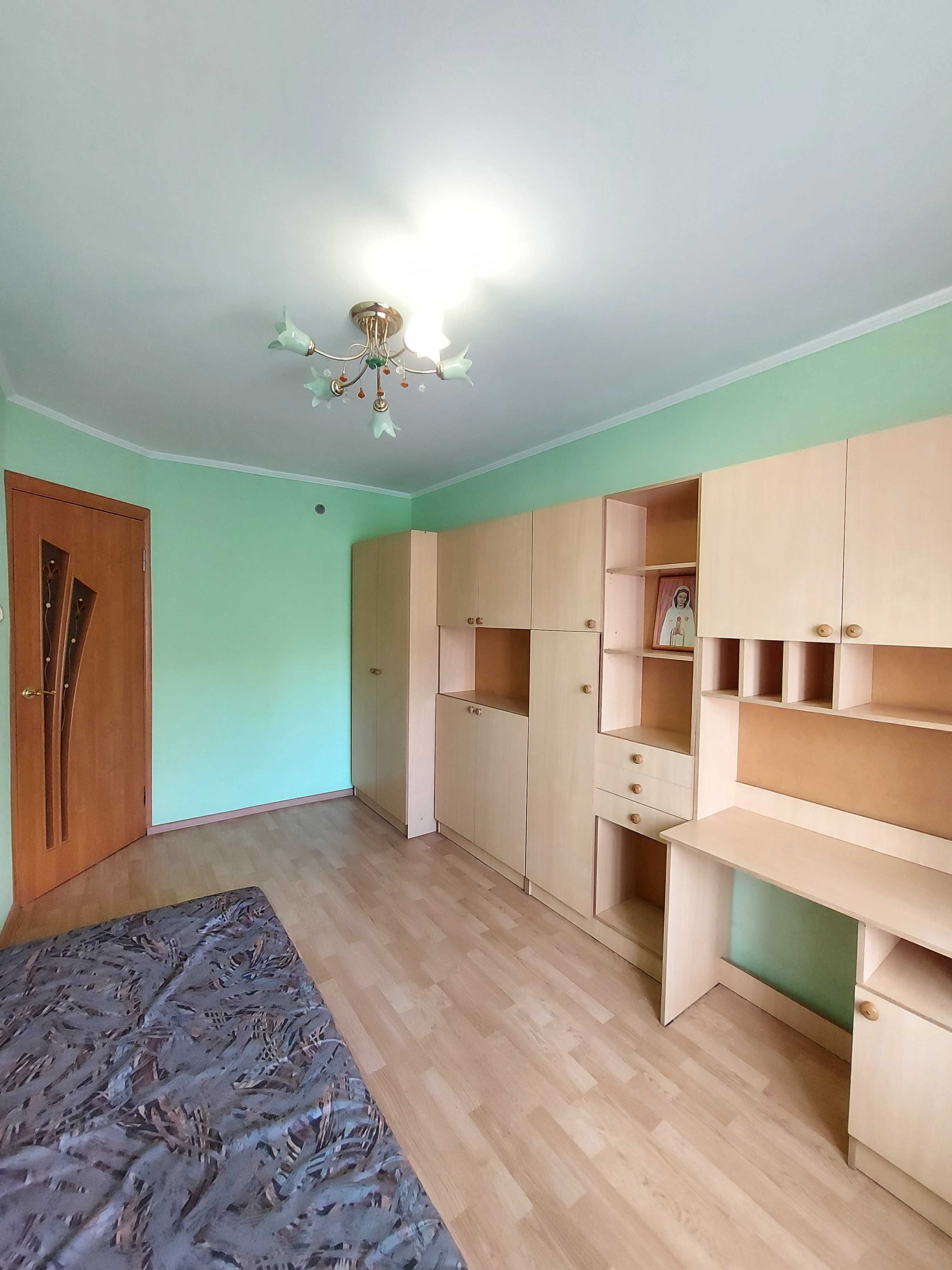 Оренда 3к в.Галицька( центр,до моста )