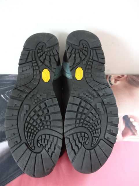 Buty GARMONT Dragontail roz 41,5 Trekkingowe Vibram Podejściowe