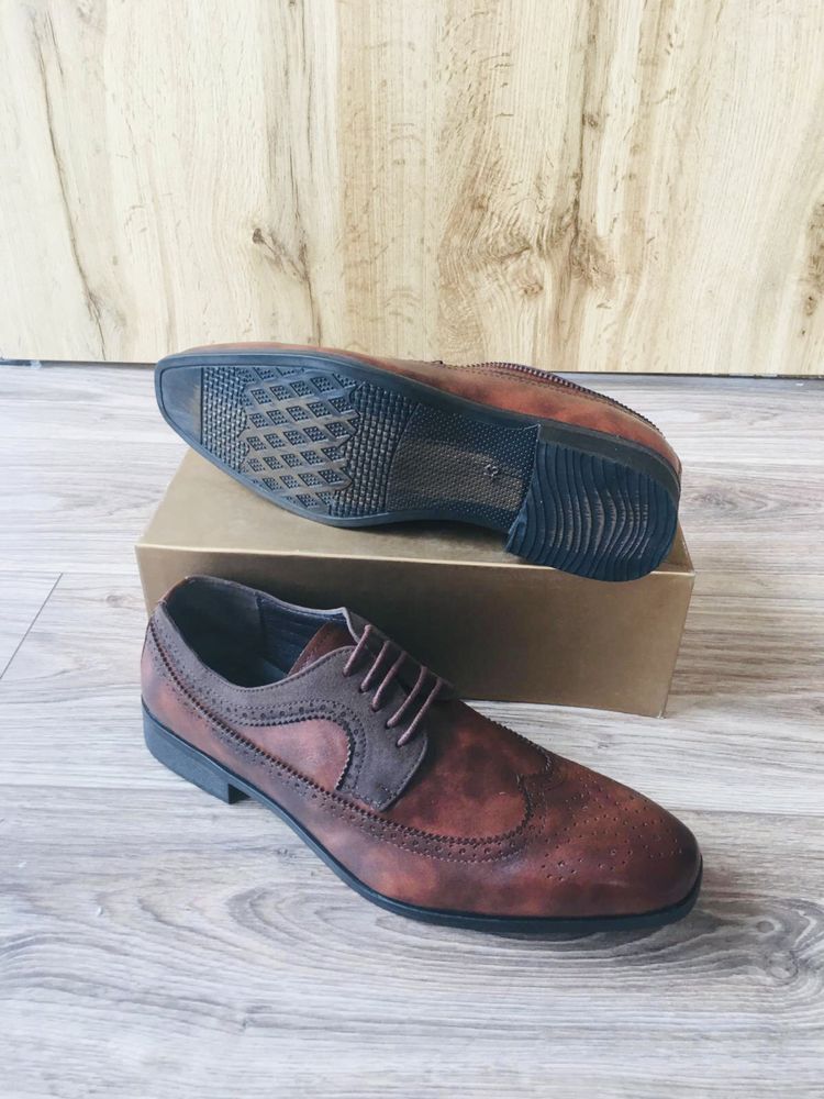 Nowe Buty męskie Eleganckie Skórzane Wizytowe