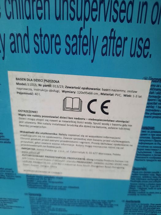 Nowy mały basen tęcza