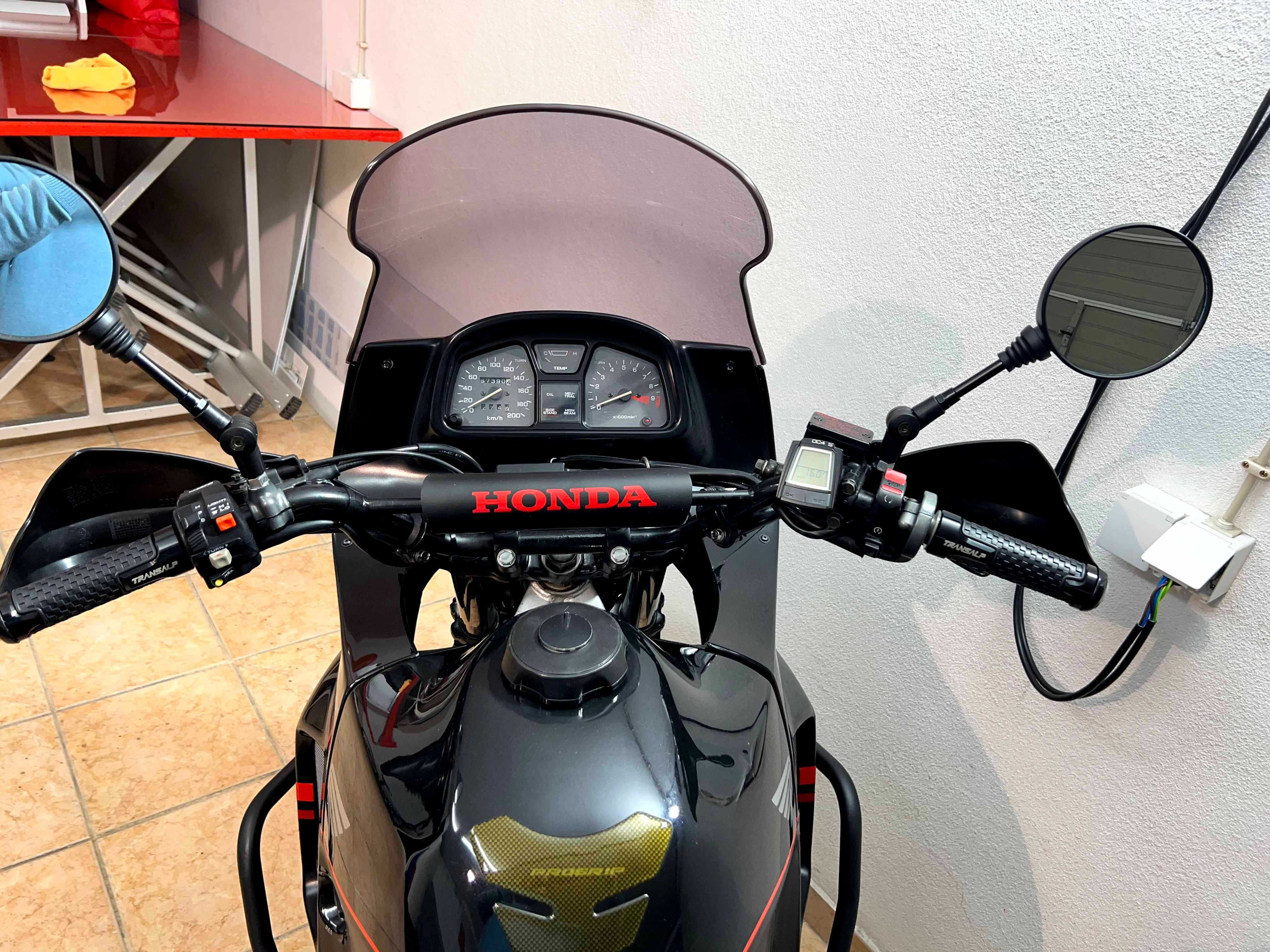 Honda Transalp xl600v