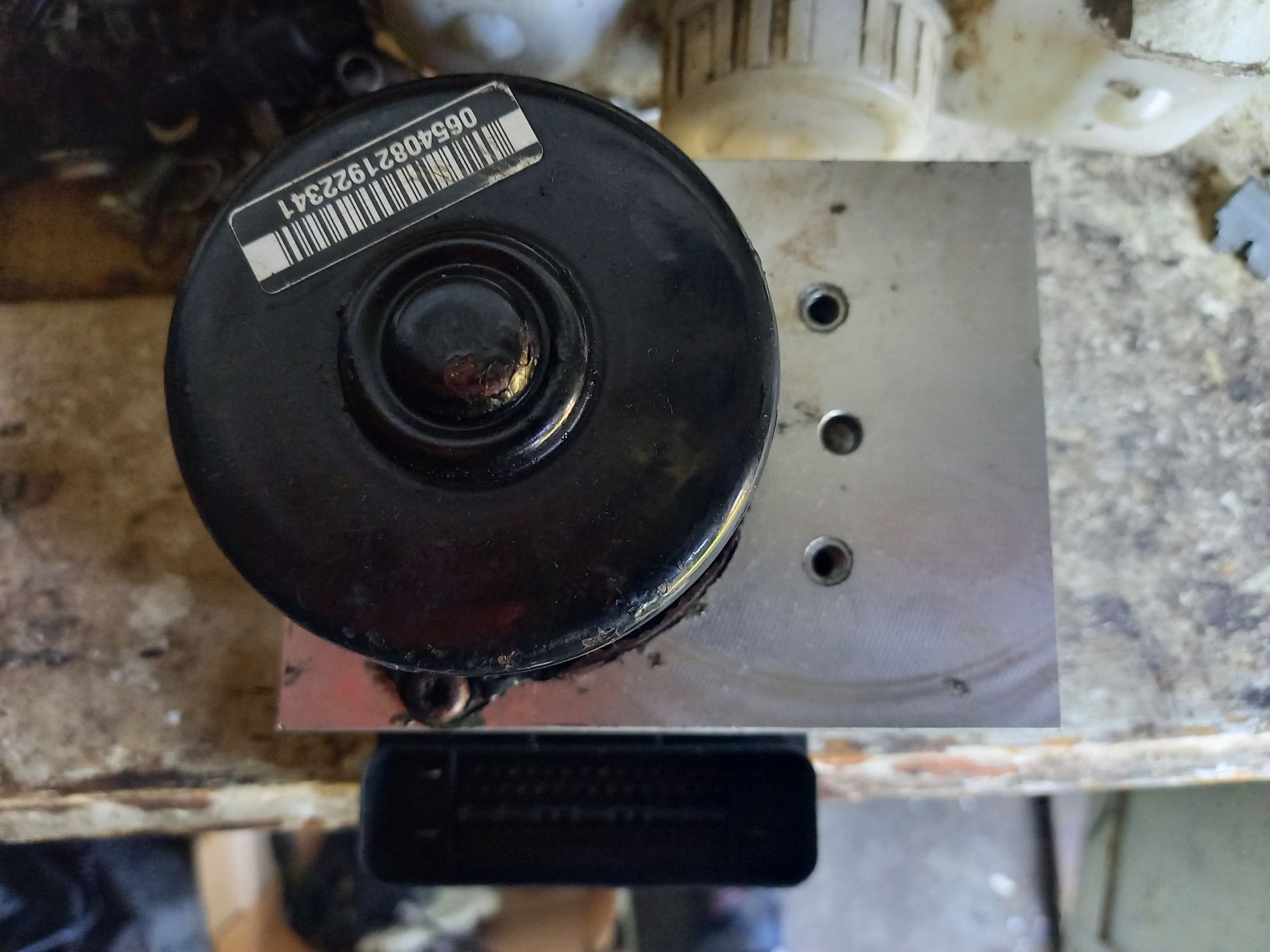 Pompa sterownik ABS Vw T5
