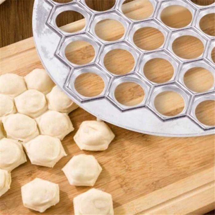 FORMY STALOWE 2 SZTUKI forma wykrojnik NA PIEROGI uszka ravioli