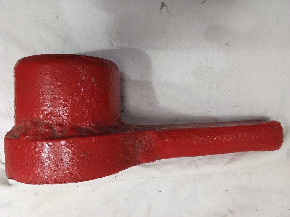 Ferramenta em ferro sextavado 6.5 Cm