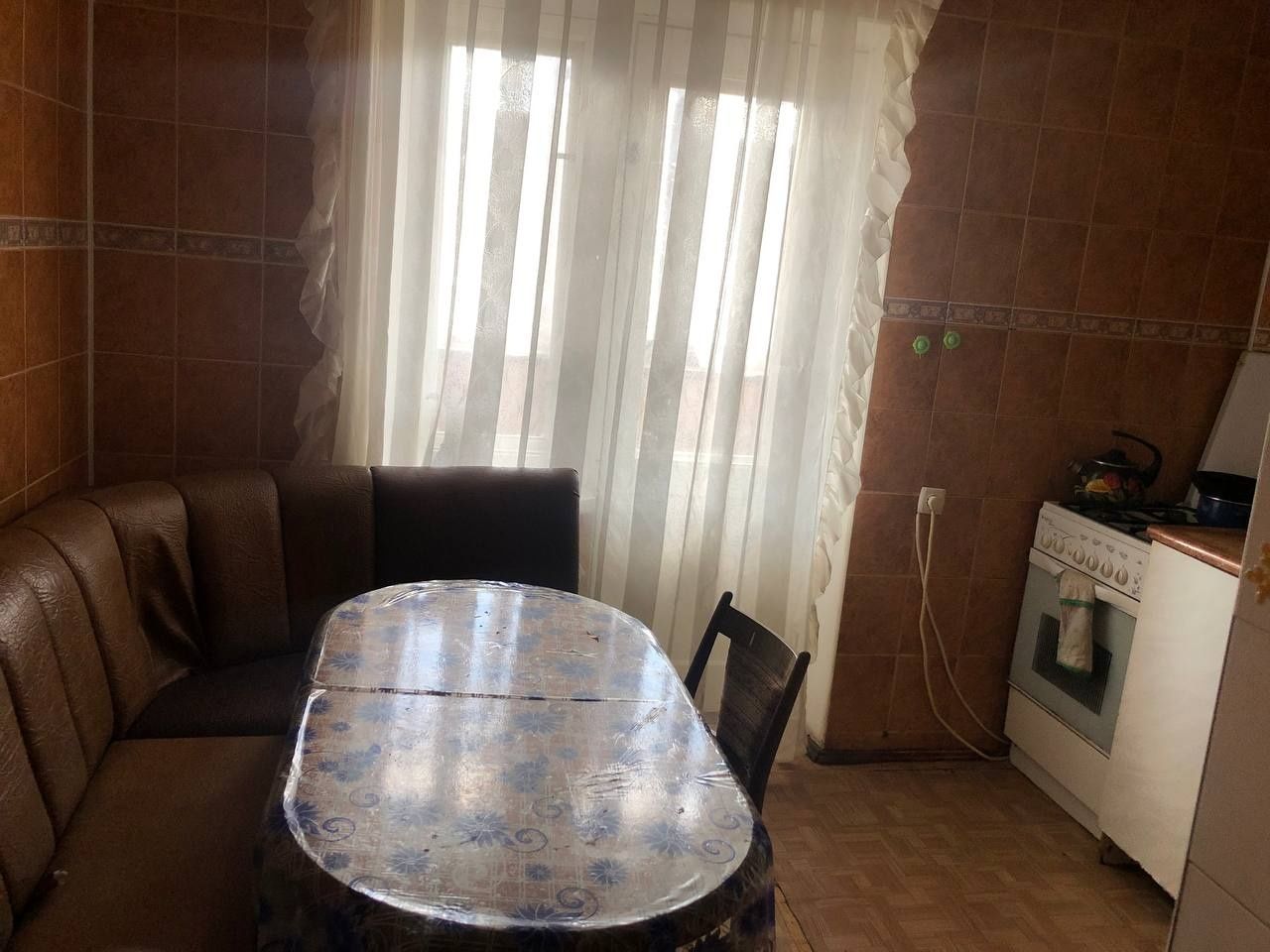 Продаж 2 кім кв з АО в Новогуйвинську
