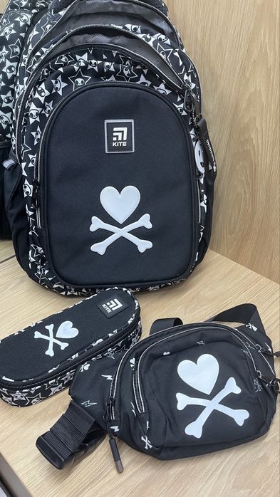 Рюкзак Kite Education, пенал, бананка. Ідеальний стан.