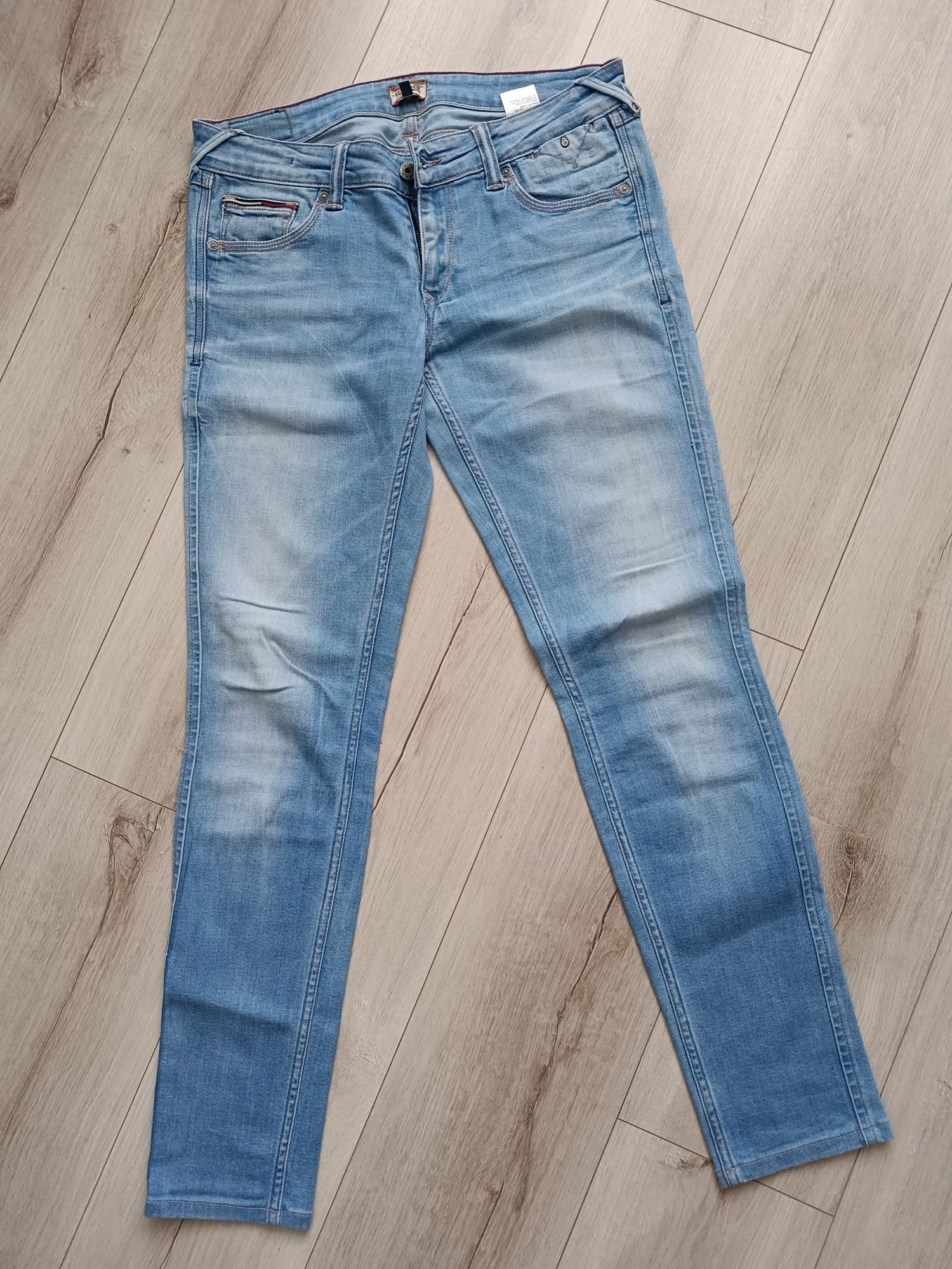 Jeans Tommy Hilfiger rozmiar W 30 L34