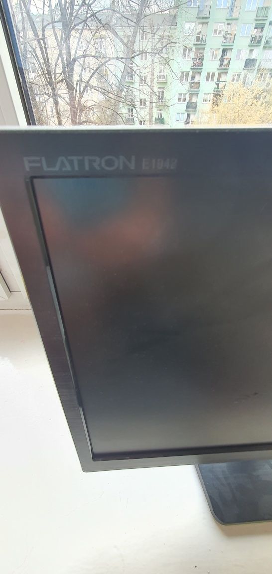 Monitor LG Flatron E1942