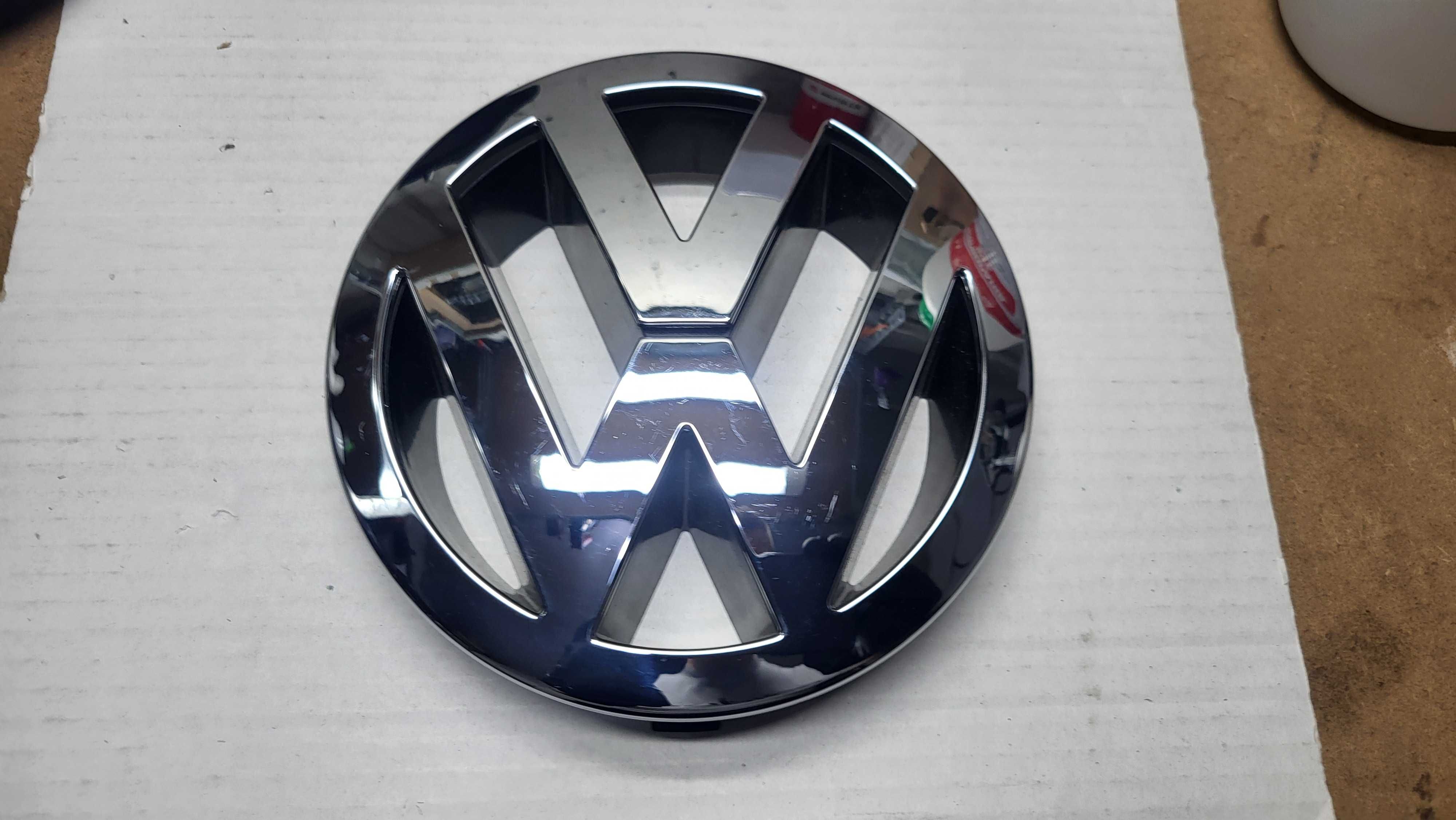 Emblemat Znaczek Logo VW PRZÓD do Atrapy GRILLA Touareg 7L6 LIFT