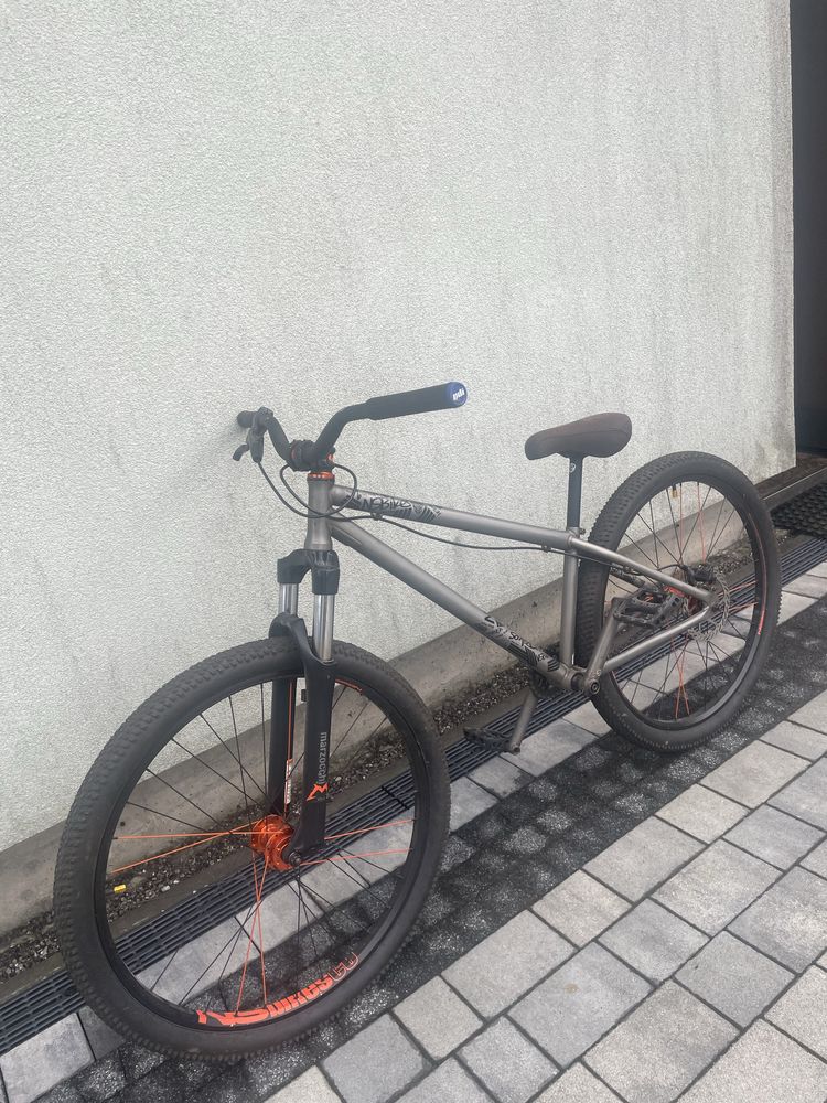 Dirt ns bikes metropolis 2 stan bdb