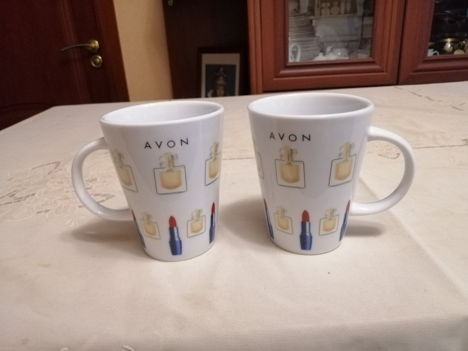 Чайный сервиз Avon на 2 персоны, чайник, сахарница, чашки