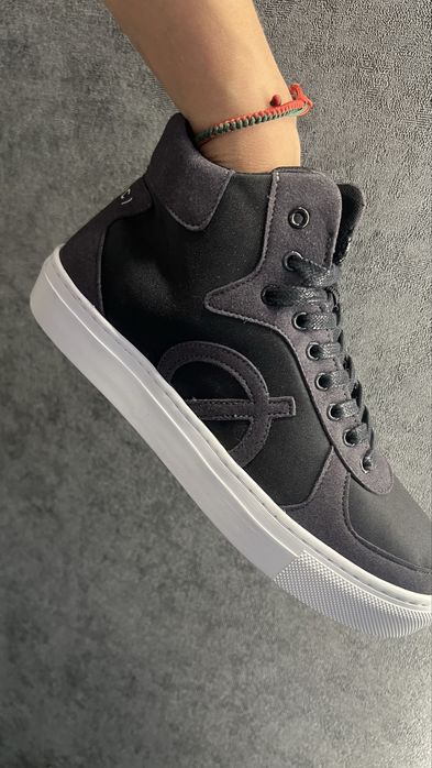 Снікерси кросівки Loci Eleven Mid  37 (23 см)