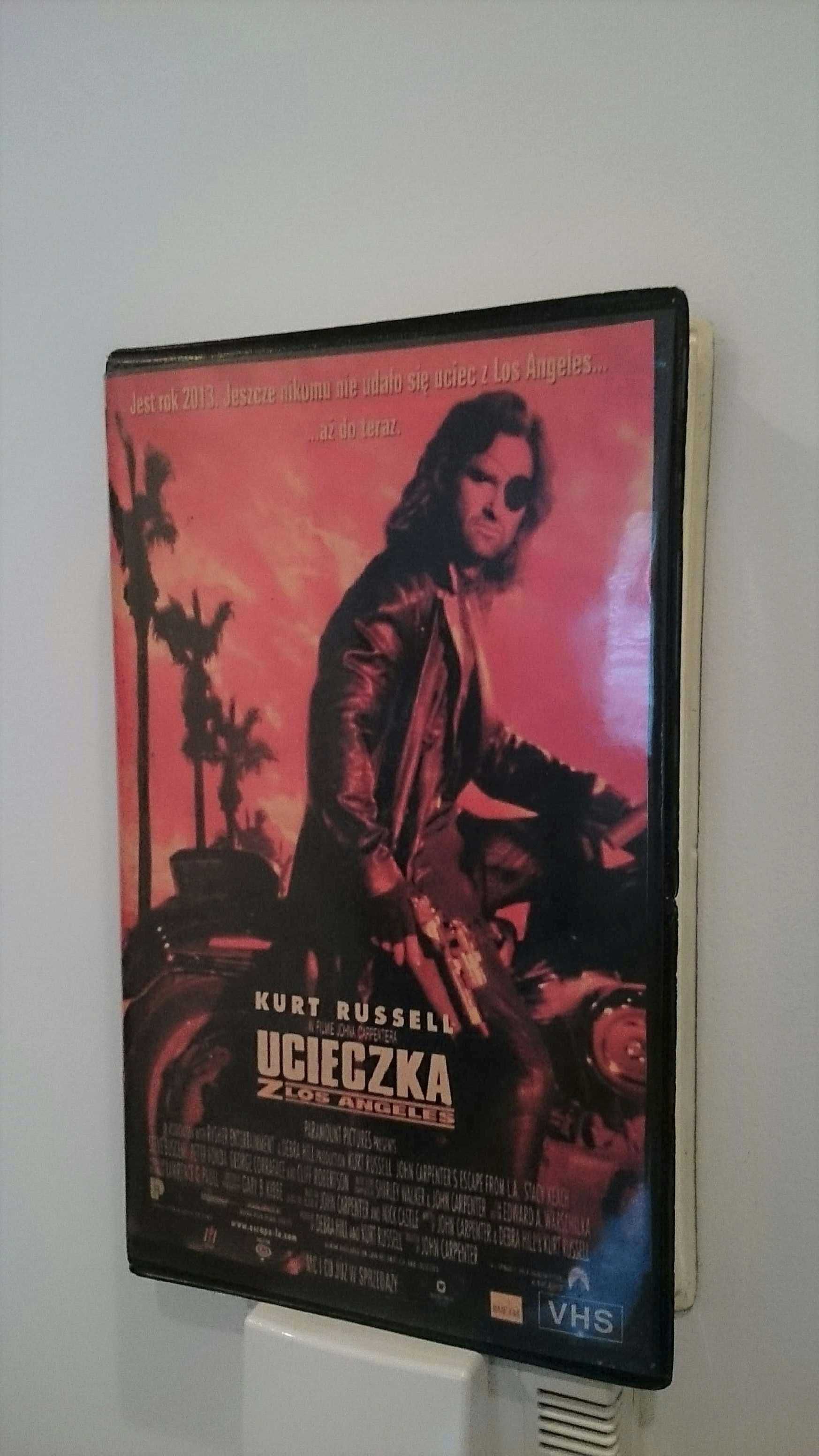 Bez odwrotu Van damme / Ucieczka z los angeles - VHS - Filmy - Kasety