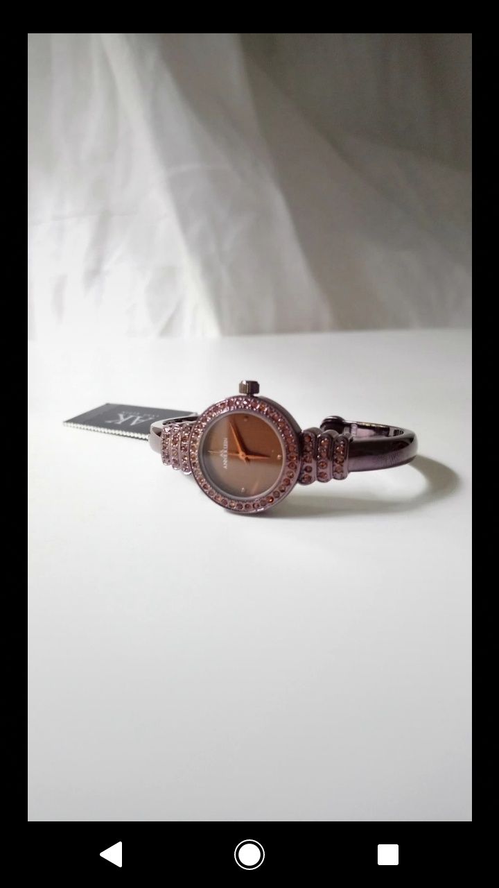 Zegarek z kryształami Swarovskiego i miedzianą tarczą Anne Klein z USA
