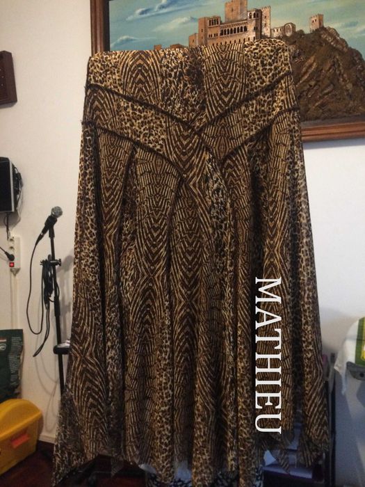 Saia chiffon longa.