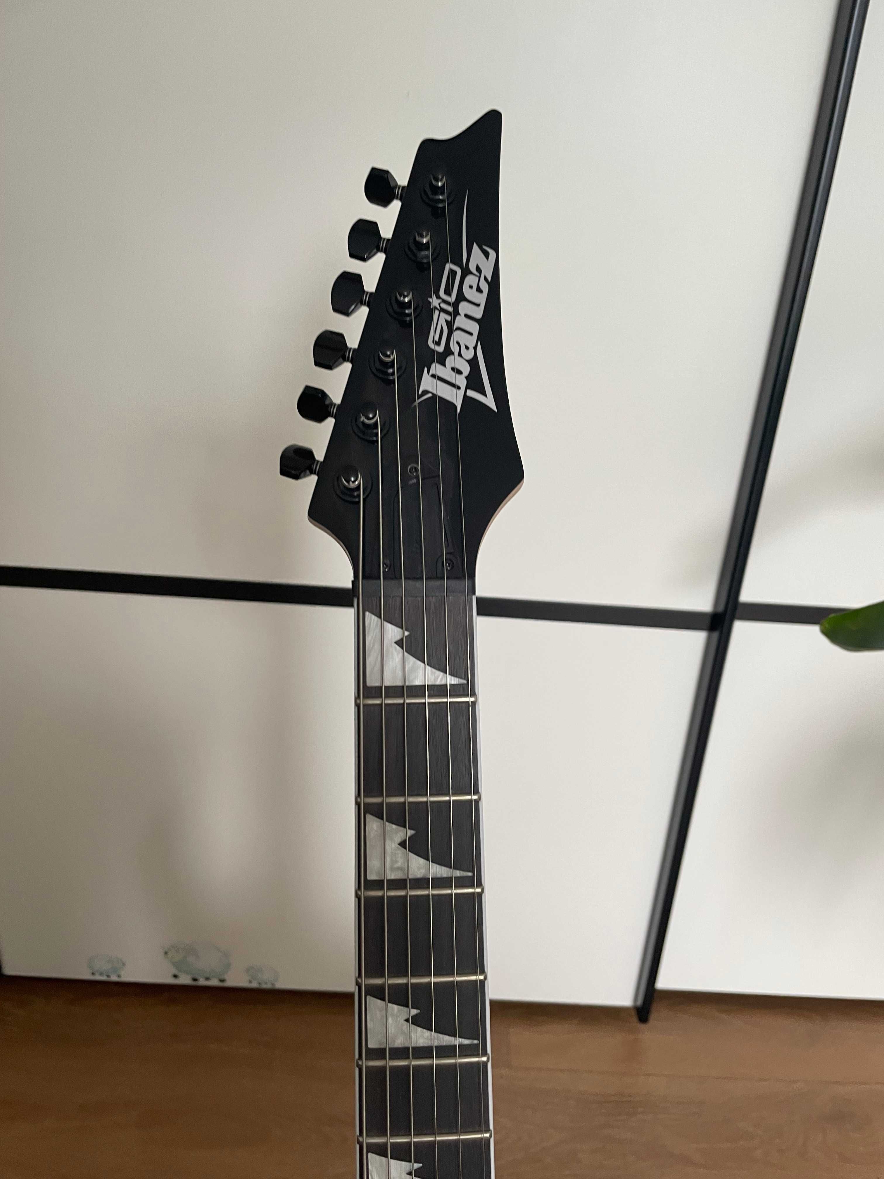 Gitara elektryczna Ibanez GRG 121 DX wzmacniacz Ibanez akcesoria