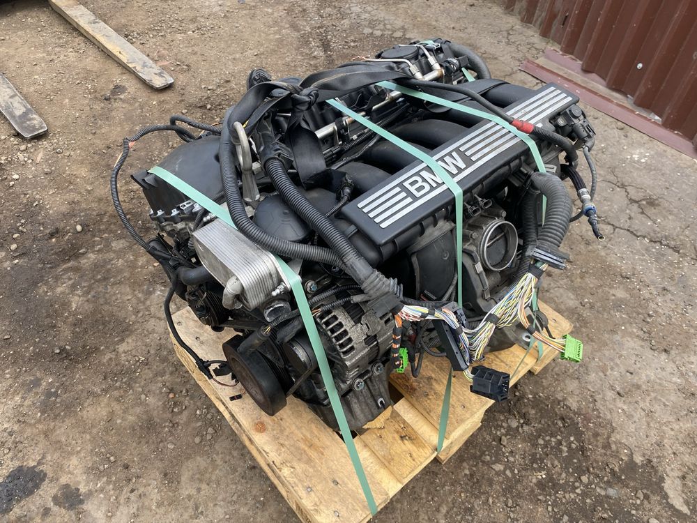 Kompeltny silnik N53B30A BMW E90 E91 E92 E93 3.0 benzyna 325i