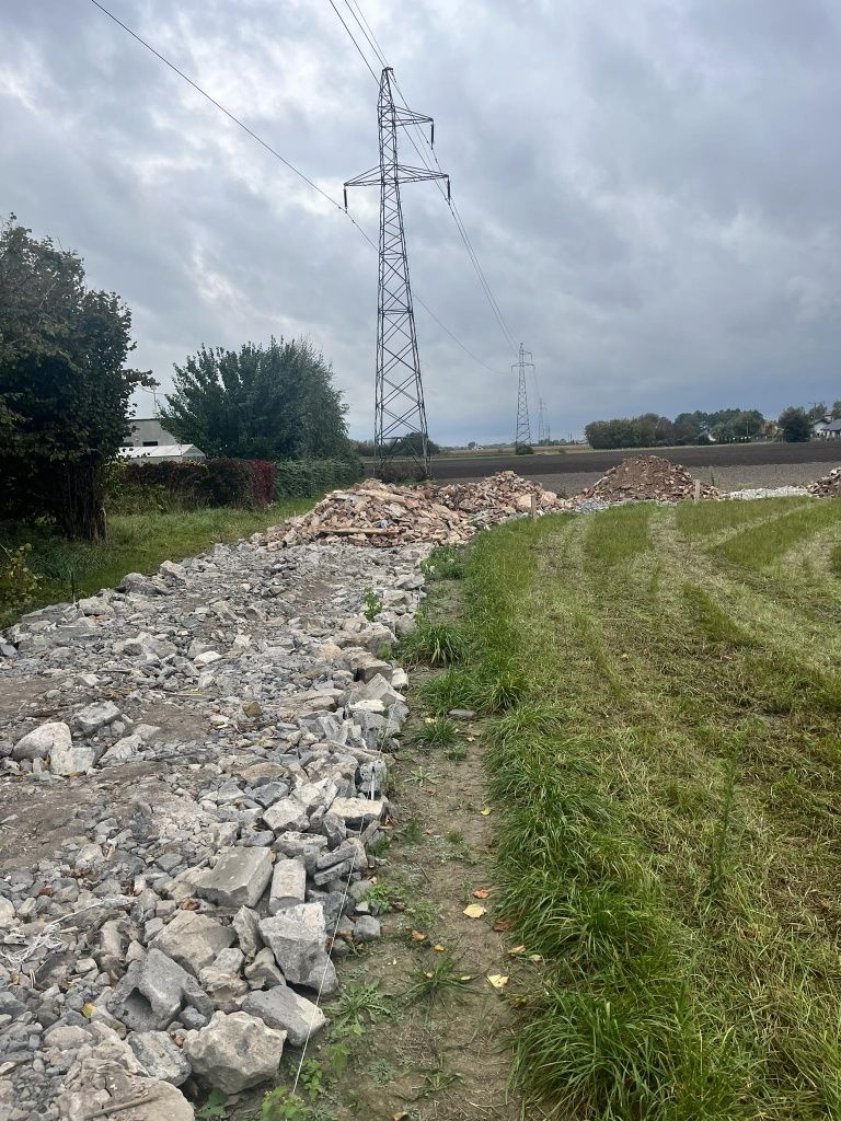Kruszywo ceglane gruz rozbiórkowy na drogę utwardzenie terenu czysty