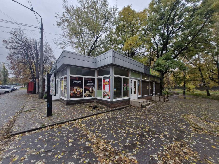 Здається приміщення на Правому березі