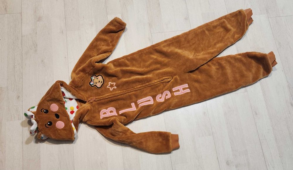 strój misia niedźwiedź miś kombinezon 2260